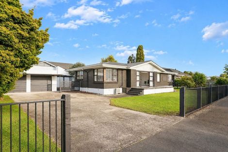 Photo of property in 56 Braid Road, St Andrews, Hamilton, 3200