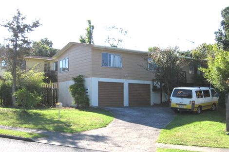Photo of property in 23 Topliss Drive, Northcross, Auckland, 0632