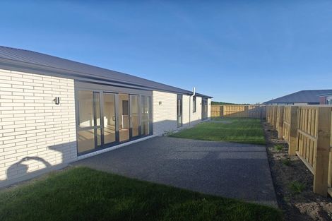 Photo of property in 10 Fernbird Road, Rolleston, 7678