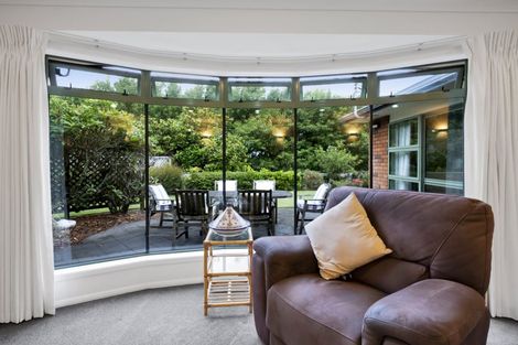 Photo of property in 9 Adam Lile Drive, Highlands Park, New Plymouth, 4312