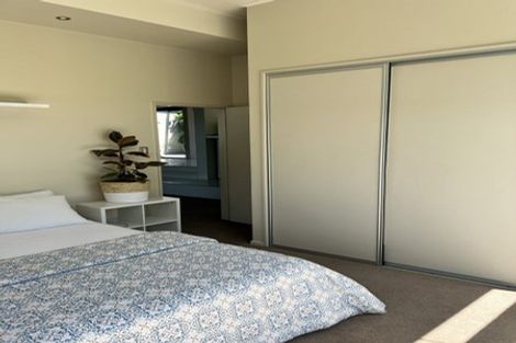 Photo of property in 2/5 Whareora Terrace, Cashmere, Christchurch, 8022