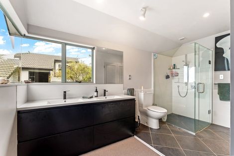 Photo of property in 40 Vipond Road, Stanmore Bay, Whangaparaoa, 0932