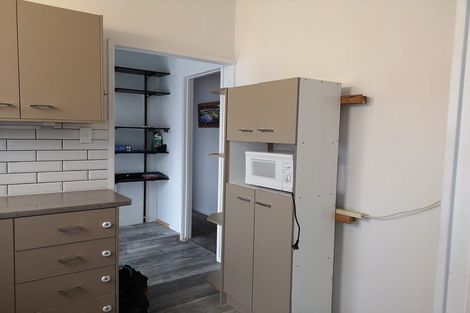 Photo of property in 1/46 Chippendale Crescent, Birkdale, Auckland, 0626