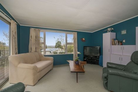 Photo of property in 142 Brunton Crescent, Thames, 3500