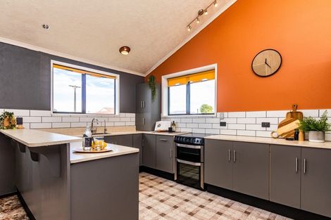 Photo of property in 68 Durham Street, Winton, 9720