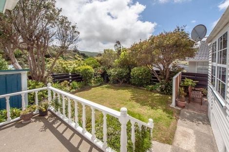 Photo of property in 27 Cranwell Street, Churton Park, Wellington, 6037