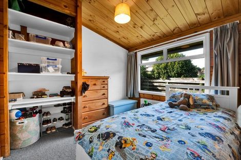 Photo of property in 3 Mallinder Place, Oakura, 4314