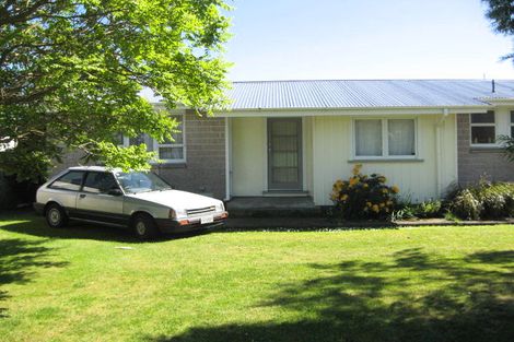 Photo of property in 118 Northcote Road, Northcote, Christchurch, 8052