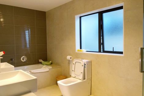 Photo of property in 3 Ballindrait Drive, Flat Bush, Auckland, 2019