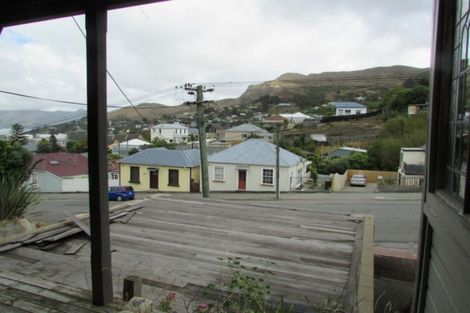 Photo of property in 70 Oxford Street, Lyttelton, 8082