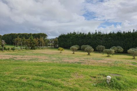 Photo of property in 144 Taupaki Road, Taupaki, Henderson, 0782