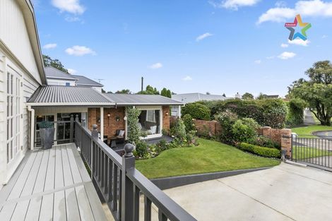 Photo of property in 80 Queens Grove, Hutt Central, Lower Hutt, 5010