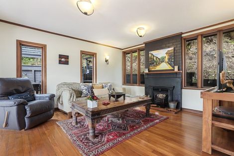 Photo of property in 27 Scenic Drive, Titirangi, Auckland, 0604
