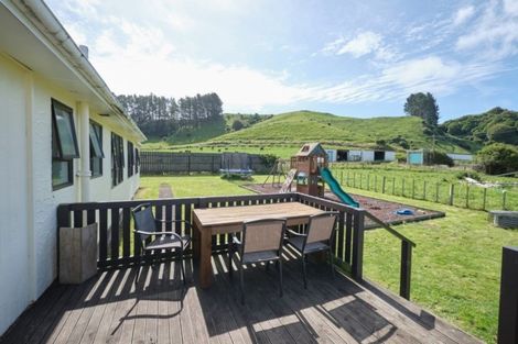 Photo of property in 875 Bird Road, Pukengahu, Stratford, 4393