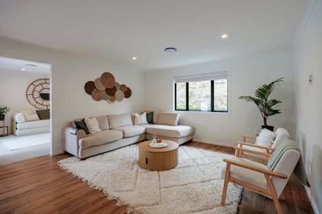 Photo of property in 4 Taruna Place, Havelock North, 4130