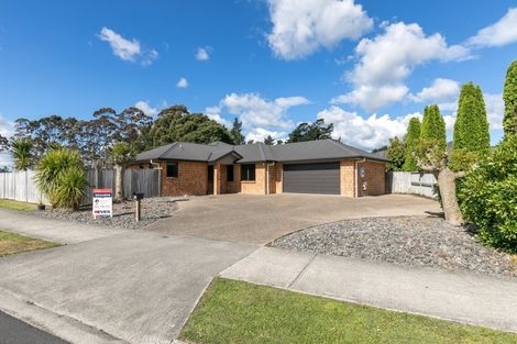 Photo of property in 64 Coleraine Drive, Rototuna, Hamilton, 3210