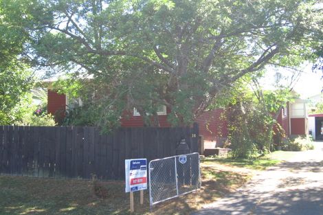 Photo of property in 16 Kohekohe Street, New Lynn, Auckland, 0600