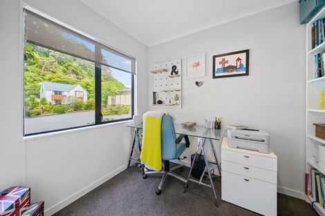 Photo of property in 3/7 Court Road, Tawa, Wellington, 5028