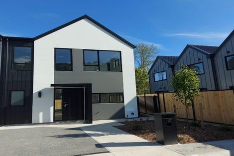 Photo of property in 10 Raeble Walkington Lane, Wallaceville, Upper Hutt, 5018