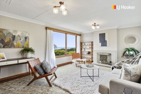 Photo of property in 304 Highcliff Road, Highcliff, Dunedin, 9013