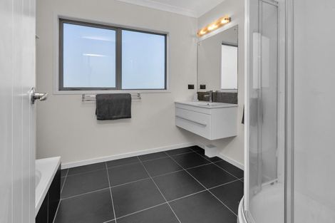 Photo of property in 233b Marsden Point Road, Ruakaka, 0116