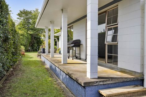 Photo of property in 15 Kauri Street, Inglewood, 4330