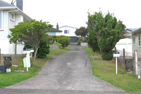 Photo of property in 1/23 Waitaki Street, Henderson, Auckland, 0612
