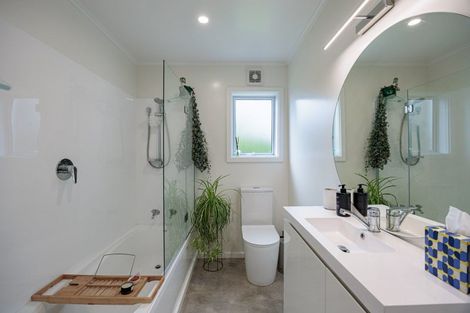 Photo of property in 140 Te Mata Road, Havelock North, 4130