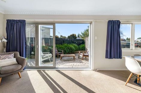 Photo of property in 8 The Drive, Brookfield, Tauranga, 3110