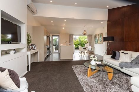 Photo of property in 3/132 Leinster Road, Merivale, Christchurch, 8014