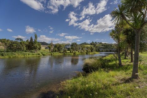Photo of property in 13 Motukorure Parade, Cooks Beach, Whitianga, 3591