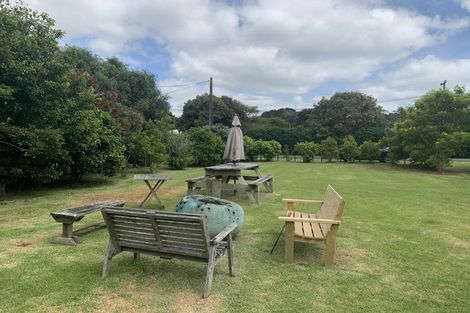 Photo of property in 10 Morrison Road, Matapouri, Whangarei, 0173