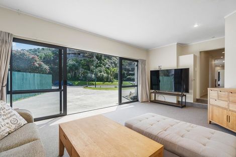 Photo of property in 9 Motutara Road, Oakura, Hikurangi, 0184