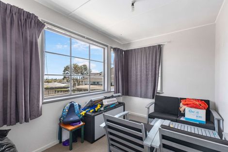 Photo of property in 1/72 Great South Road, Manurewa, Auckland, 2102