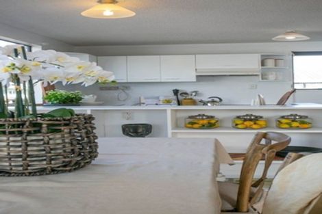 Photo of property in 18a Moore Street, Leamington, Cambridge, 3432