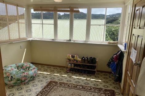 Photo of property in 4 Collier Avenue, Karori, Wellington, 6012