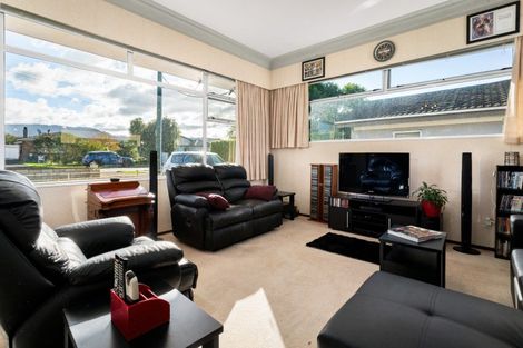 Photo of property in 16 Carisbrooke Street, Katikati, 3129