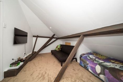 Photo of property in 191 Tukapa Street, Westown, New Plymouth, 4310