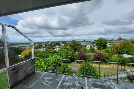 Photo of property in 11 Keegan Drive, Massey, Auckland, 0614
