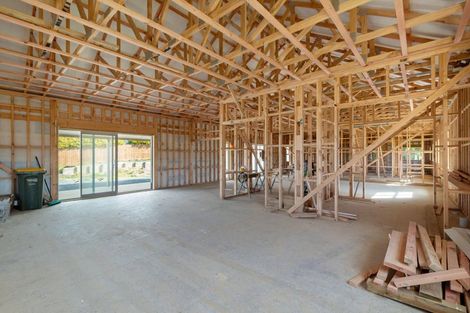 Photo of property in 90 Upper Orewa Road, Wainui, Silverdale, 0992