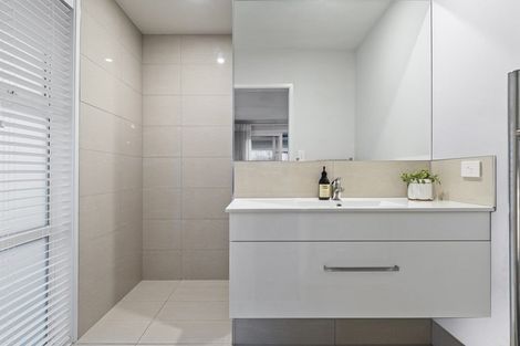 Photo of property in 24 Penetaka Heights, Pyes Pa, Tauranga, 3112