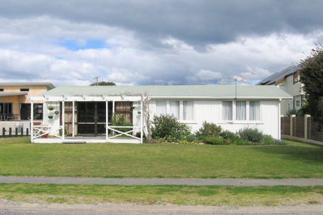 Photo of property in 511 Beach Road, Whangamata, 3620