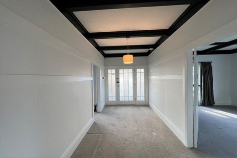 Photo of property in 22 Walker Road, Point Chevalier, Auckland, 1022