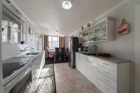 Photo of property in 129 Rangiora Avenue, Roslyn, Palmerston North, 4414