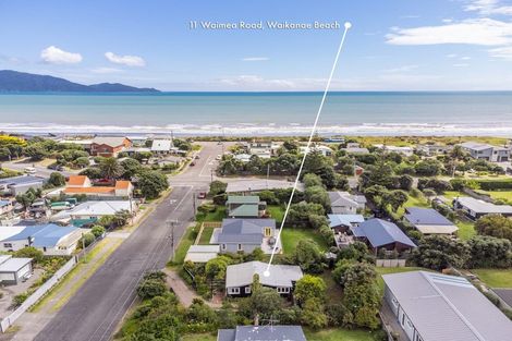 Photo of property in 11 Waimea Road, Waikanae Beach, Waikanae, 5036