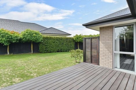 Photo of property in 8 Churchill Drive, Rangiora, 7400