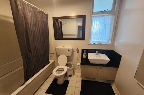 Photo of property in 581 Queen Street East, Levin, 5510