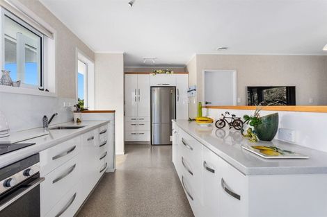 Photo of property in 182 Harbour Road, Ohope, 3121