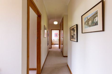 Photo of property in 3 Chamberlain Street, Dannevirke, 4930