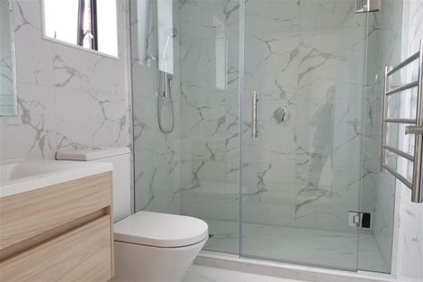 Photo of property in 1 Totara Haeata Lane, Flat Bush, Auckland, 2019